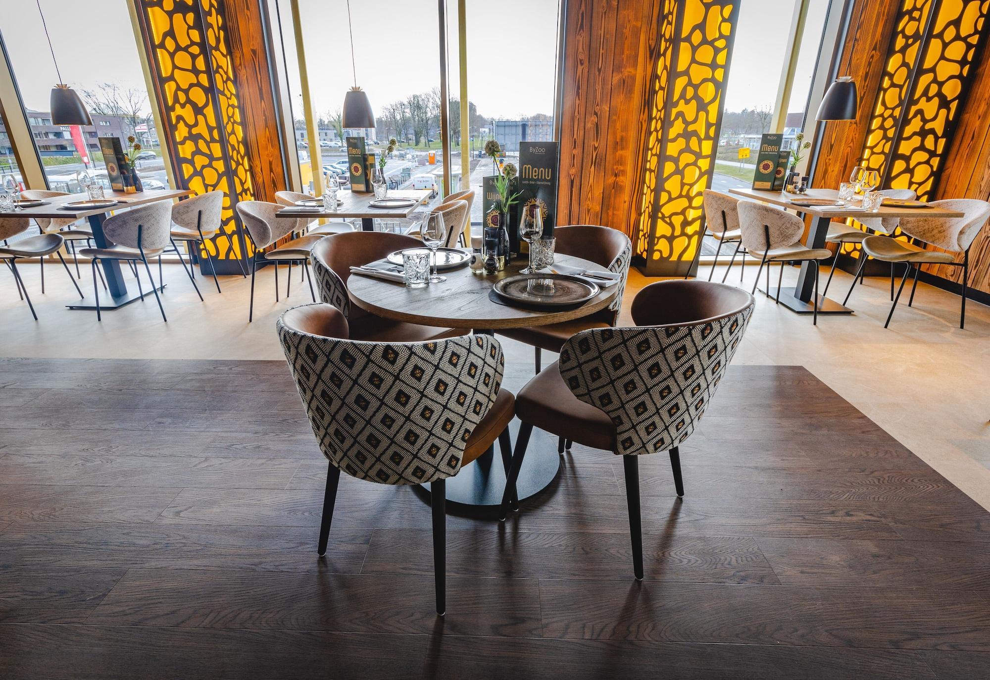 Fletcher Hotel-Restaurant Byzoo 埃曼 外观 照片