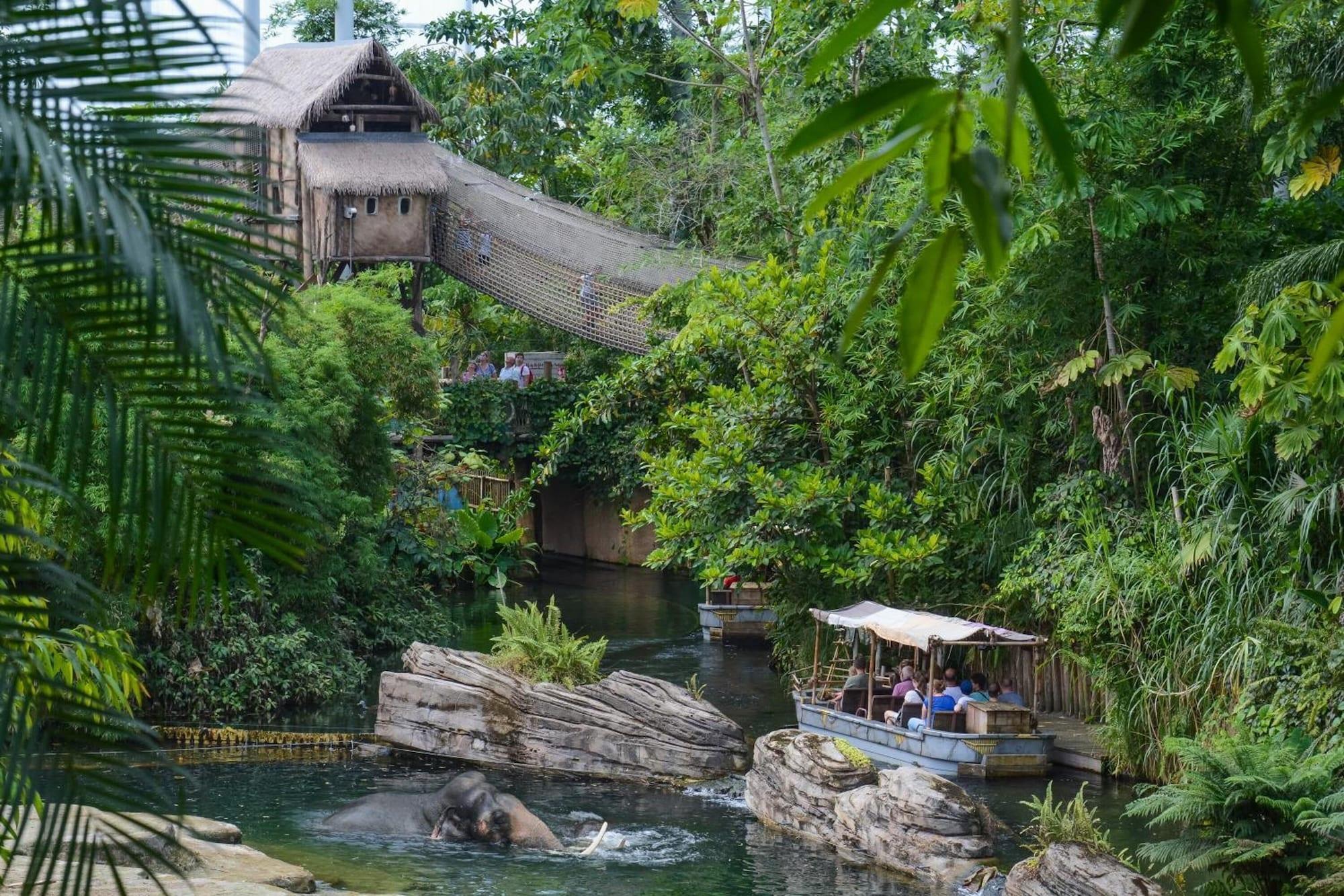 Fletcher Hotel-Restaurant Byzoo 埃曼 外观 照片